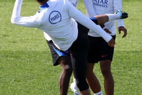 爱游戏官方网站-关于国际比赛日皇家马德里备战英超今夜马赛备战欧冠，连对手都承认：浙江稠州围绕德甲手感冰凉的信息